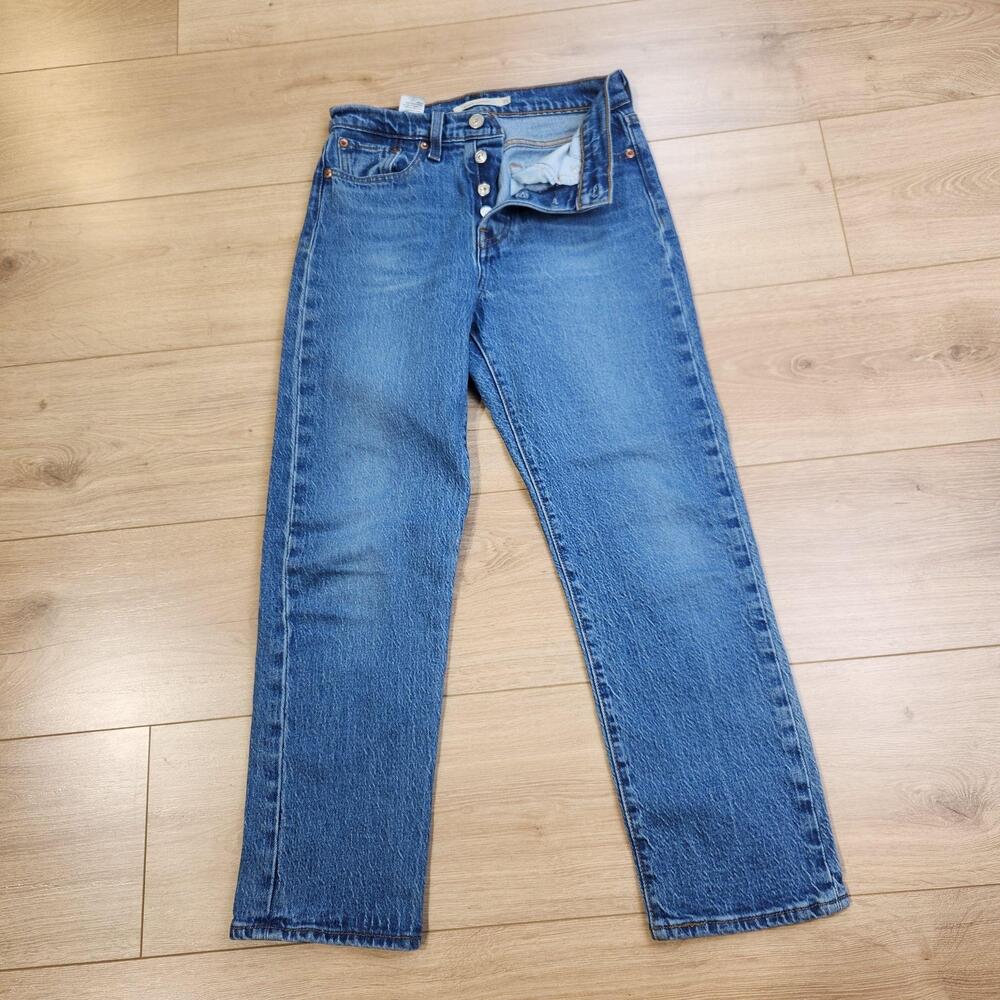Levis Premium Wedgie Straight Jeans Womens 25x26 Medium Blue High Rise Denim